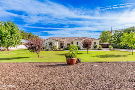 17739 W Claremont Street Waddell, AZ 85355