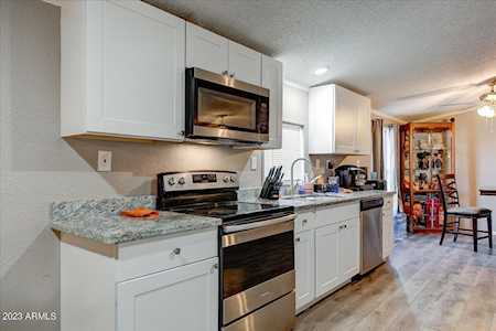 18856 N 25th Place Phoenix, AZ 85050