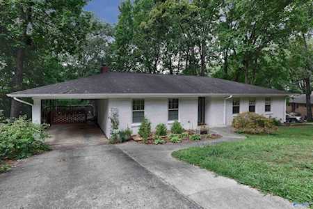 2600 SE Scenic Drive Huntsville, AL 35801