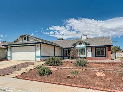 6208 Minerva Dr Las Vegas, NV 89130