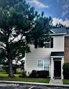 401 Timberlake Trl Jacksonville, NC 28546