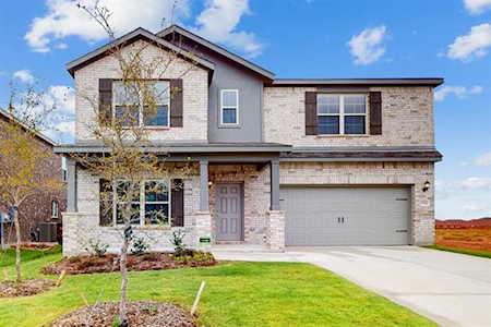 1944 Huisache Street Royse City, TX 75189