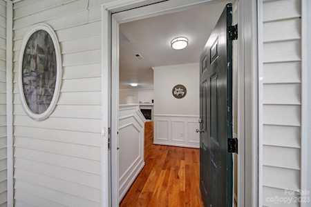 5809 Waverly Lynn Ln Charlotte, NC 28269