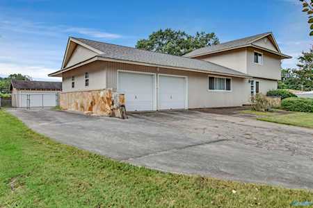 2002 SE Aftonbrae Drive Huntsville, AL 35803