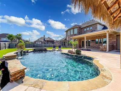 2586 Madison Ave League City, TX 77573