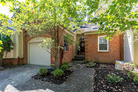 1044 Heather Hills Ln Lexington, KY 40511
