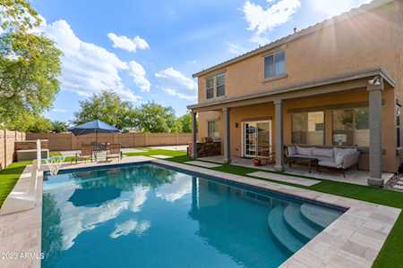 1751 S Rochester Drive Gilbert, AZ 85295