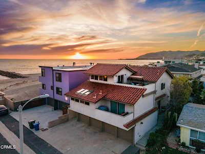 1129 Dover Ln Ventura, CA 93001