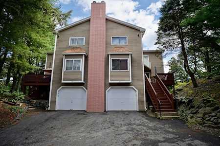 35 Aurora Ln #35 Salem, MA 01970
