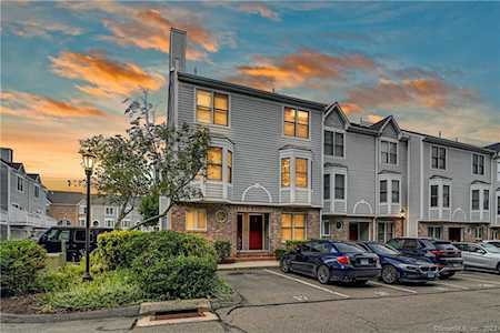 2612 North Ave #B4 Bridgeport, CT 06604