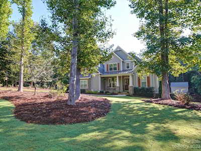 1196 Misty Creek Dr Iron Station, NC 28080