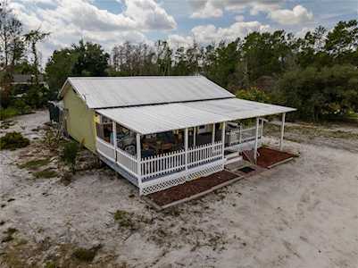 3210 Lori Ct Deltona, FL 32738