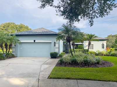 5820 Heronrise Crescent Dr Lithia, FL 33547