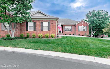 4007 Sugarberry Ct Louisville, KY 40220