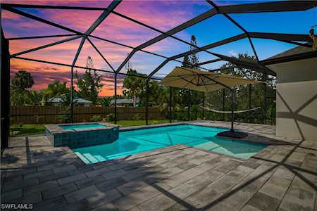 4211 Tarpon Ave Bonita Springs, FL 34134