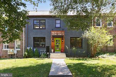 209 20th St NE #101 Washington, DC 20002