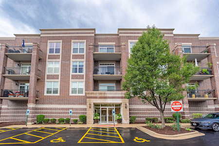 50 S Greeley St #415 Palatine, IL 60067