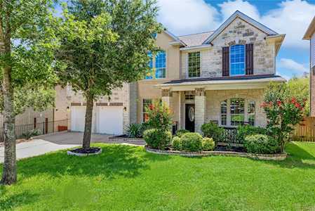 8008 Journeyville DR Austin, TX 78735