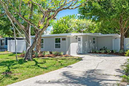 11877 102nd St Largo, FL 33773
