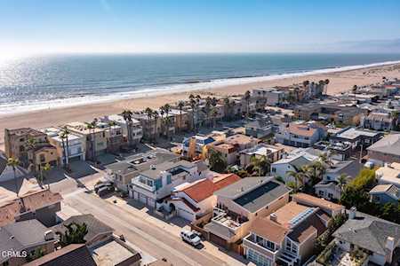 5451 Reef Way Oxnard, CA 93035