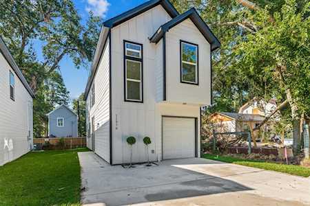 11376 Underwood St Willis, TX 77318