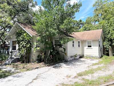 1733 29th Ave N St. Petersburg, FL 33713