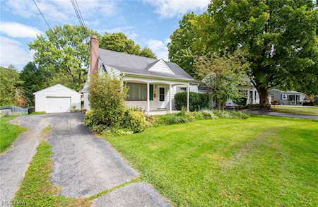 4649 Waseka Ln Youngstown, OH 44512