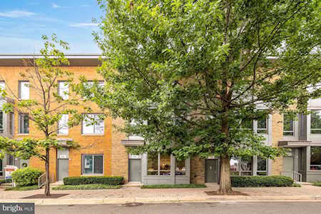 1516 N Scott St #TH-5 Arlington, VA 22209