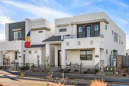5704 S Carnelian Parkway St George, UT 84790