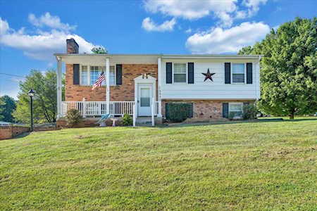 5925 Green Ridge Roanoke, VA 24019