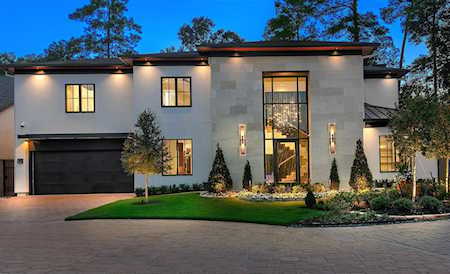 15 Regent Square The Woodlands, TX 77381