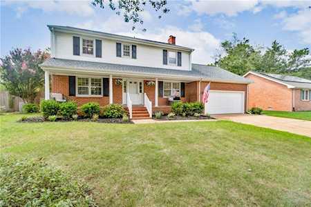 5213 Baptist Circle Virginia Beach, VA 23464