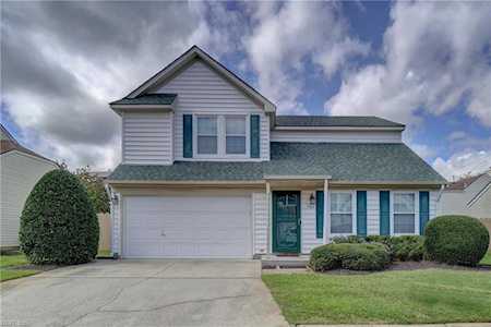504 Great Oak Ct Chesapeake, VA 23320