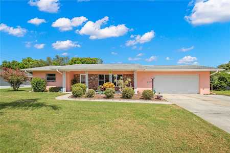 1808 Magnolia Dr Clearwater, FL 33764