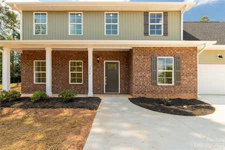 1977 Charles Ave Lancaster, SC 29720