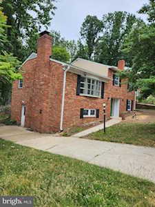 5205 6th Place S Arlington, VA 22204