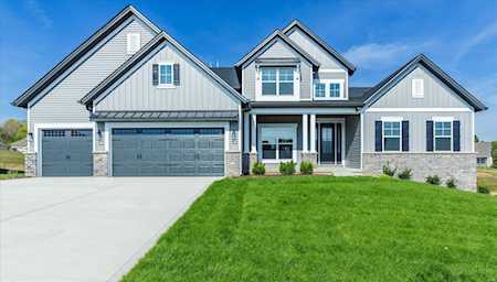 305 Clewer Park Ct Lake St Louis, MO 63367