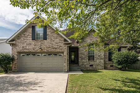 2204 Riverway Dr Old Hickory, TN 37138