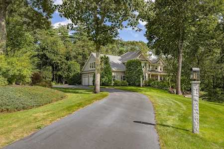 24 Scanlon Way Newfields, NH 03857