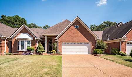 4008 Sawgrass Dr Memphis, TN 38125