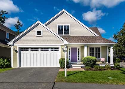 900 Greendale Avenue #14 Needham, MA 02492