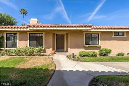 305 San Remo St Palm Desert, CA 92260