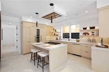 602 Iris Avenue Corona Del Mar, CA 92625
