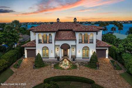 10586 S Tropical Trail Merritt Island, FL 32952