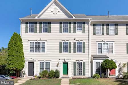 42803 Pilgrim Square Chantilly, VA 20152