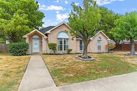7817 Munich Drive Rowlett, TX 75089