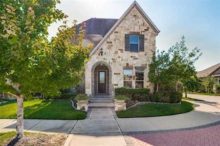 1000 Lone Ivory Trail Arlington, TX 76005