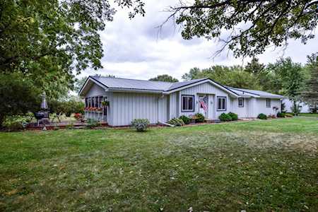 2730 Westchester Circle Stoughton, WI 53589