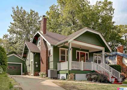 1508 N Happy Hollow Blvd Omaha, NE 68104