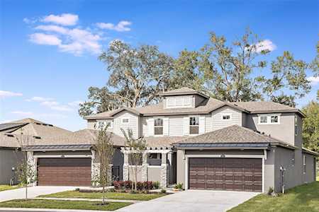 318 Villa Corte Dr Lutz, FL 33549